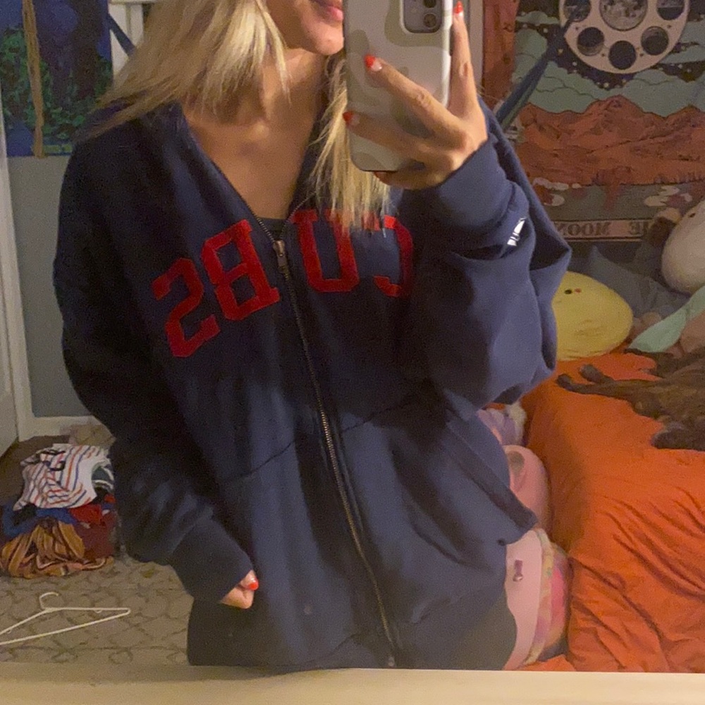 Chicago Cubs zip up!